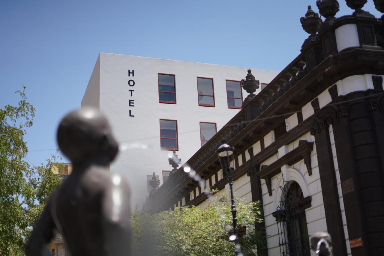Six Hotel Guadalajara Degollado Buitenkant foto